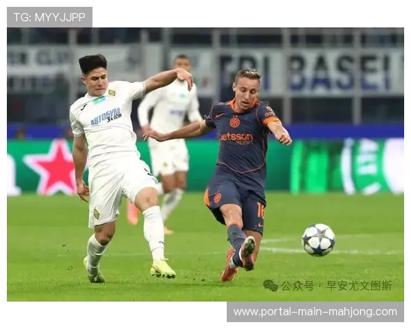 官方:萨索洛从马赛买断中场伊斯梅尔-科内,并租借后卫乌利塞斯-加西亚 官方:萨索洛从马赛买断中场伊斯梅尔-科内,并租借后卫乌利塞斯-加西亚